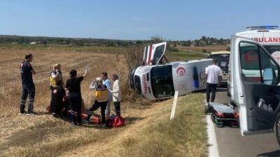 Kırklareli’nin Pehlivanköy ilçesinde Pavli Panayırı’nda rahatsızlanan bir hastayı hastaneye götüren