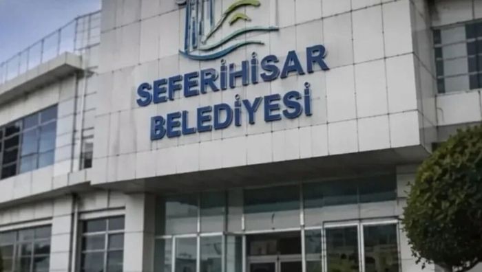 İzmir'in Seferihisar ilçesinde belediyeye yönelik yürütülen rüşvet soruşturmasının dördüncü dalga