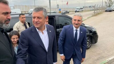 YENİ Parti Genel Başkanı Özgür Özel, Bursa programı kapsamında tutuklu
