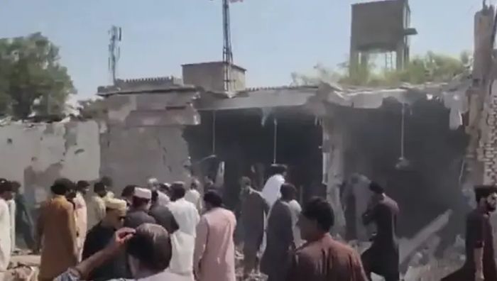 Son dakika haberi... Pakistan'ın Hayber Pahtunhva eyaletinde bir caminin yakınında