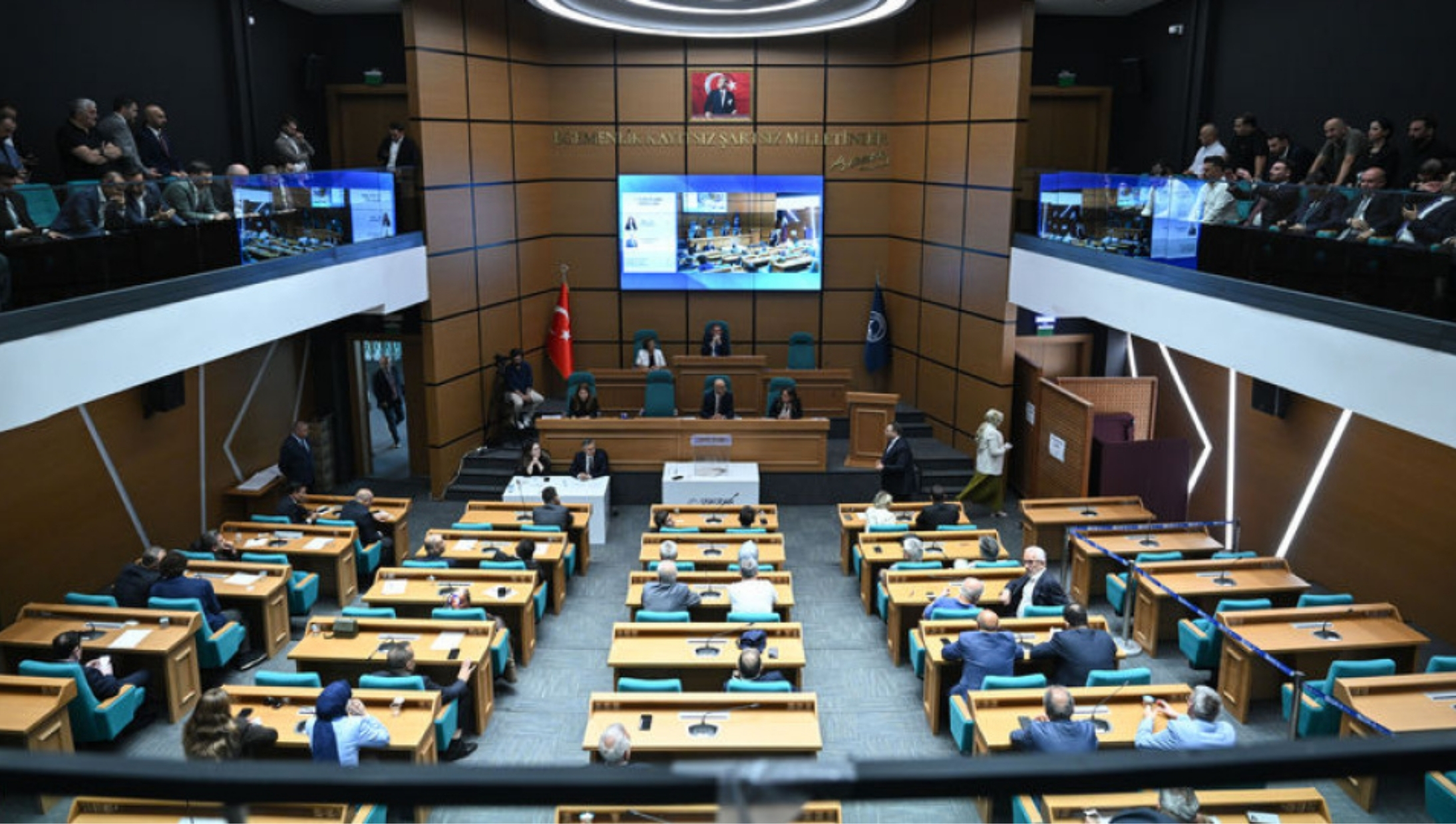 İstanbul Üsküdar Belediyesi'nde başkan vekilinin belirlenmesi için bugün belediye meclisinde