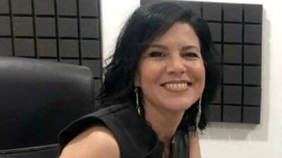 Gazeteci Oya Lale Arslan,“halkı yanıltıcı bilgiyi alenen yayma” ve “terör
