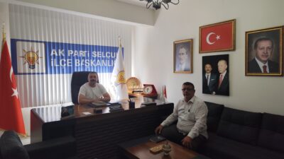 AKP ilçe Başkanı Hakan BAYRAKLI yaptığı hizmetler ile dikkat çekiyor.