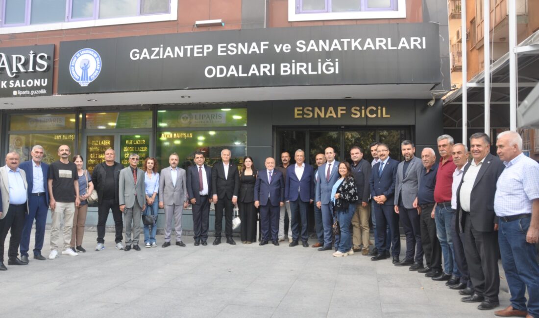 CHP Gaziantep İl Başkanı Hasan Nesanır, ülkede yaşanan ekonomik durgunluktan