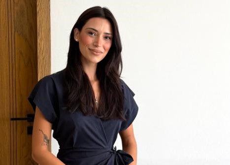 Bazı insanlar hayatımıza girer girmez gözümüzde farklı bir yere yerleşir.