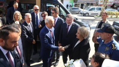Bakan Uraloğlu’ndan Menderes’e Müjdeler Menderes- Gümüldür Karayolu Başlıyor Menderes Belediyesi’ni