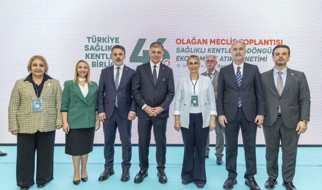 Başkan Tugay: Sağlıklı kentler için birlikte çalışmaya devam edeceğiz Türkiye Sağlıklı Kentler Birliği’nin Gaziantep’te düzenlenen 46’ncı Olağan Meclis Toplantısı’nda