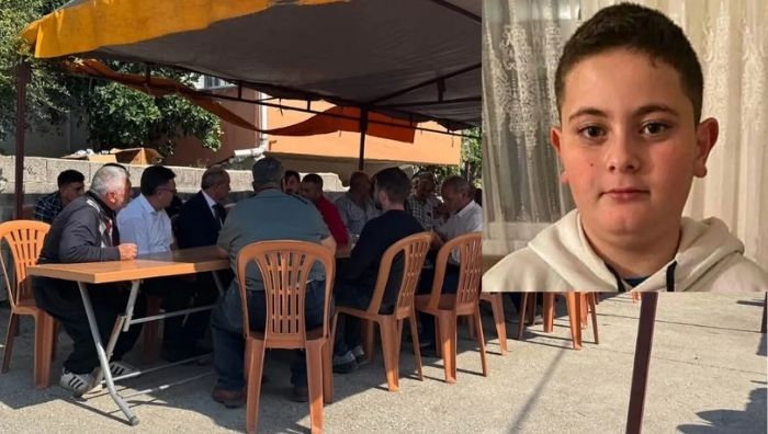 13 yaşındaki Alican’ın yürek yakan ölümü! Evinde hayatını kaybetti Osmaniye'nin Kadirli ilçesinde 8'inci sınıf öğrencisi 13 yaşındaki Alican Başdoğan,