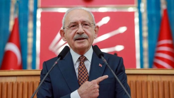 Kılıçdaroğlu’ndan hükümete sert sözler: ‘Bu bir devlet krizidir’ CHP Genel Başkanlığı görevine atanan Kemal Kılıçdaroğlu, partisinin TBMM Grup