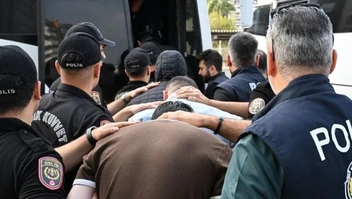Dev yasa dışı bahis operasyonu! 23 şirkete kayyum atandı Adalet Bakanı Akın Gürlek, Ankara, İstanbul ve Edirne merkezli üç