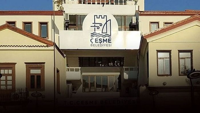 Çeşme Belediyesi’ne operasyon! 3 üst düzey isim gözaltına alındı İzmir Çeşme Belediyesi'ne yönelik “ihalelerde ve alımlarda usulsüzlük” iddiaları kapsamında