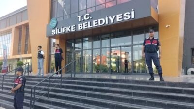 Mersin'de CHP'li Silifke Belediyesi'ne yönelik yeni soruşturma kapsamında, belediyenin ihale,