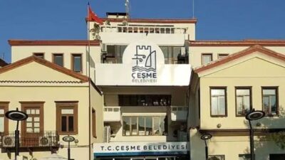 İzmir’de Çeşme Belediyesi’ne yönelik yürütülen soruşturma kapsamında adliyeye sevk edilen