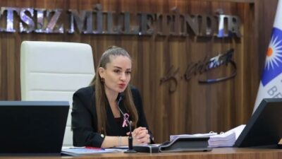 Antalya Büyükşehir Belediye Başkanvekili Büşra Özdemir’in AK Parti’ye katılacağı yönündeki