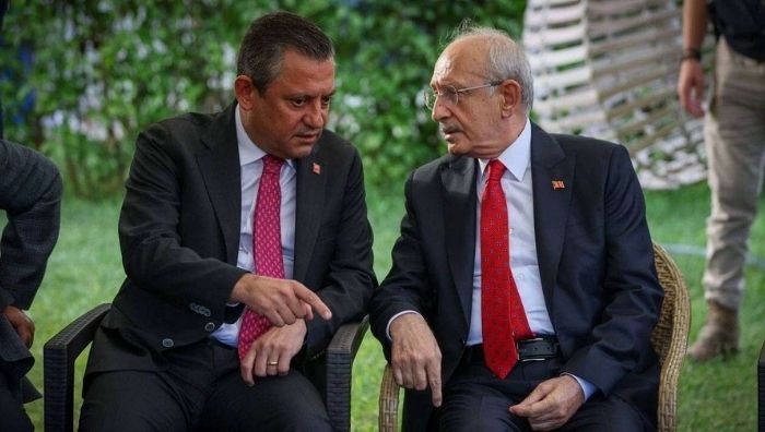 CHP ile YP arasında 5,1 milyon TL krizi! İmzalar için usulsüzlük iddiası CHP Meclis Grubu bütçesinden 5 milyon 100 bin TL’nin, Yeni