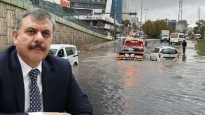 İstanbul’da etkili olan sağanak yağışın ardından sel ve su baskınlarıyla