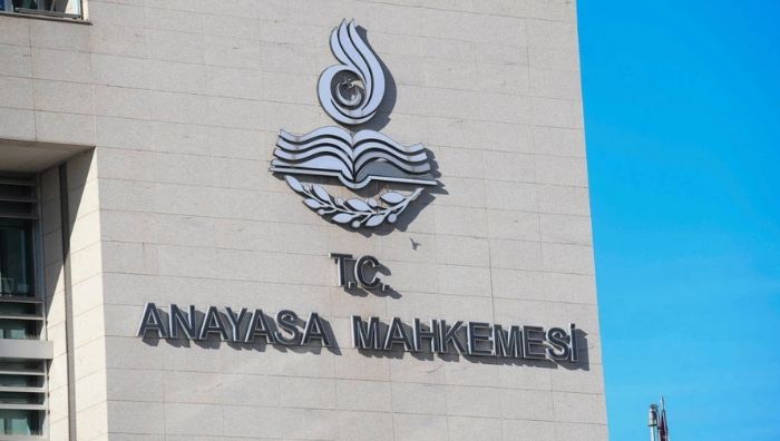 AYM’den 15 siyasi partinin yöneticileri hakkında suç duyurusu! Anayasa Mahkemesi (AYM), siyasi partilerin mali denetimleri kapsamında 15 partinin