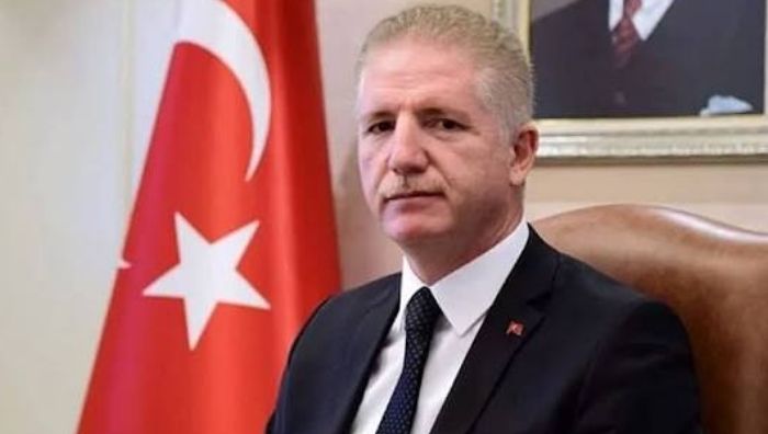 İstanbul Valisi Davut Gül: ‘Dere yatağını işgal eden yerler yıkılacak’ İstanbul’da etkili olan şiddetli yağış ve sel felaketinin ardından açıklama
