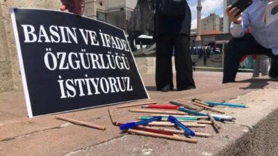 Gazetecilere yönelik gözaltı ve tutuklamalar, medya kuruluşlarına kayyım atanması ve