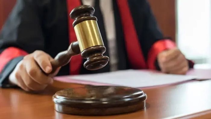 Boya fabrikasında skandal iddia! Yargıtay’dan emsal karar Maaş alacaklarını tahsil edemediği gerekçesiyle çalıştığı boya fabrikasından istifa eden