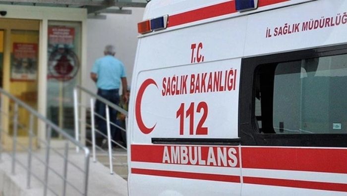 Maden ocağında göçük! 2 işçi için çalışmalar sürüyor Manisa’nın Soma ilçesinde faaliyet gösteren özel bir maden ocağında henüz