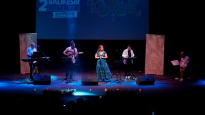Balıkesir Büyükşehir Belediyesi’nin bu yıl ikincisini düzenlediği Balıkesir Kitap Fuarı,